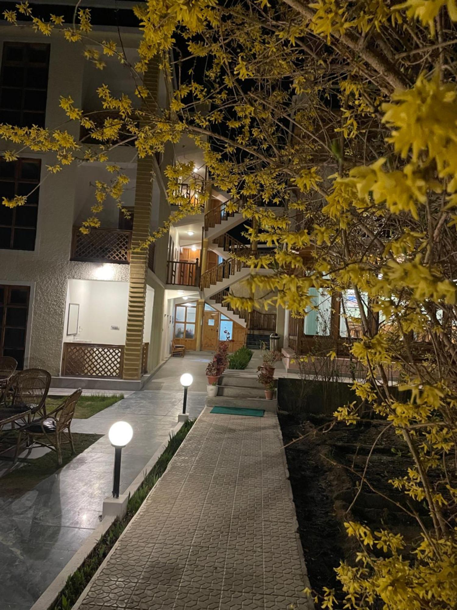 לה Hotel Ladakh Greens - An Organic Retreat מראה חיצוני תמונה